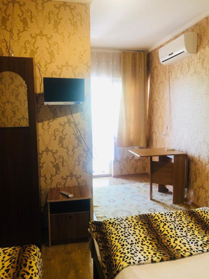Отель Гостевой Дом  Лиза Гагра Экстерьер фото